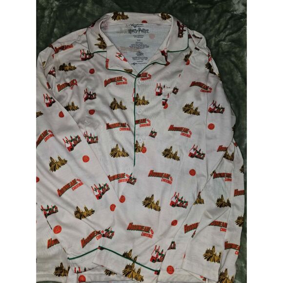 Harry Potter Hogsmeade Pajamas Size Large Super Soft Snuggly Warm Lightweight PJ - Picture 7 of 7
